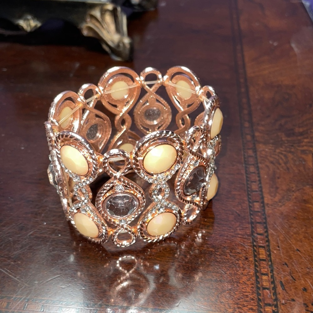 INC Rosegold bracelet